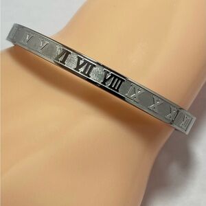 Silver Roman Numeral Slim Bangle Bracelet